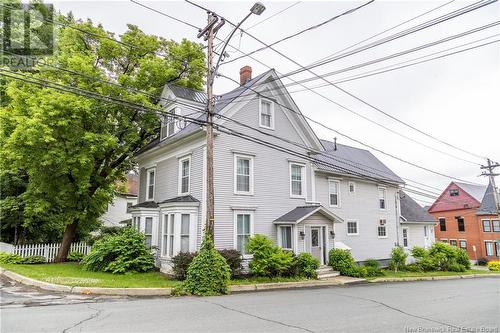 121 Prince Albert Street, Woodstock, NB - Outdoor With Facade