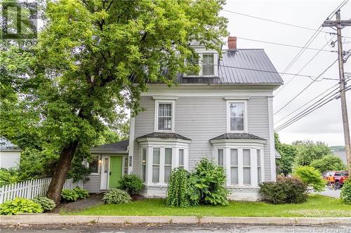 121 Prince Albert Street, Woodstock, NB - Outdoor With Facade