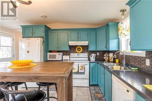 16 Cross Creek Lane, Riverview, NB - Indoor Photo Showing Kitchen With Double Sink