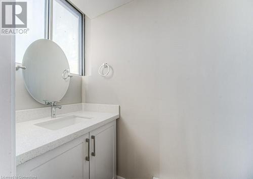 375 King Street Unit# 1002, Waterloo, ON - Indoor Photo Showing Bathroom