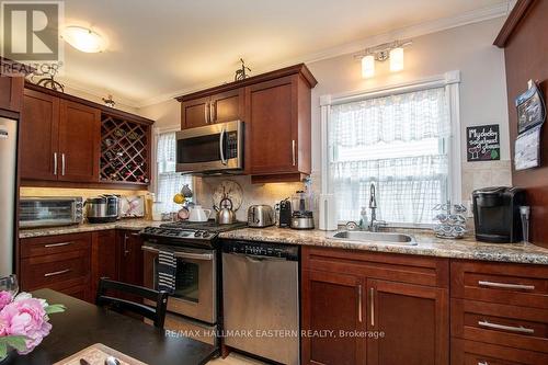 126 Circle Drive, Trent Hills (Campbellford), ON - Indoor Photo Showing Kitchen