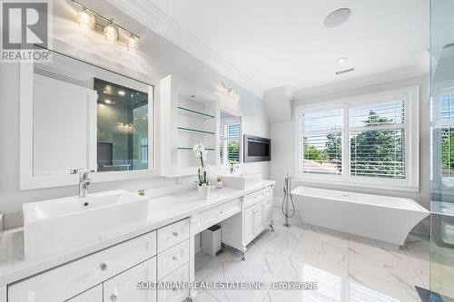 111 Codsell Avenue, Toronto, ON - Indoor Photo Showing Bathroom