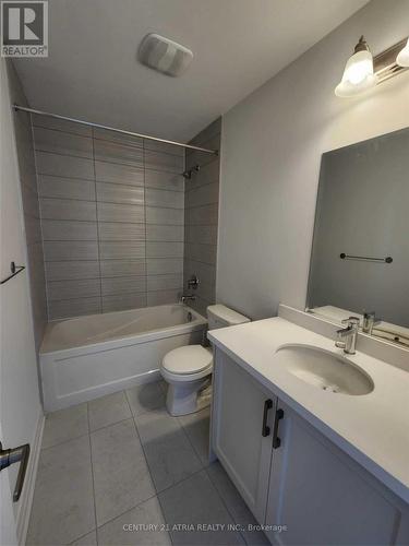 106 Clipper Crescent, Whitchurch-Stouffville, ON - Indoor Photo Showing Bathroom