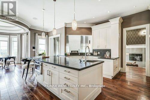 115 Hazelridge Court, Vaughan, ON - Indoor Photo Showing Kitchen With Upgraded Kitchen