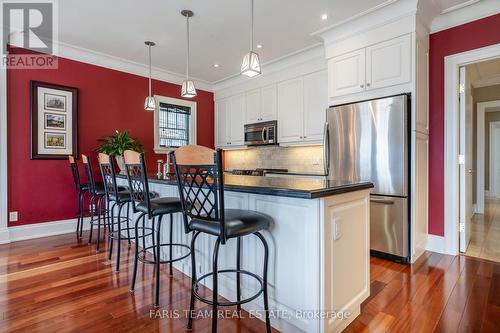 701 - 40 Trott Boulevard, Collingwood, ON - Indoor Photo Showing Kitchen With Upgraded Kitchen