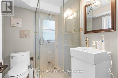 193 Appleby Line, Burlington, ON - Indoor Photo Showing Bathroom