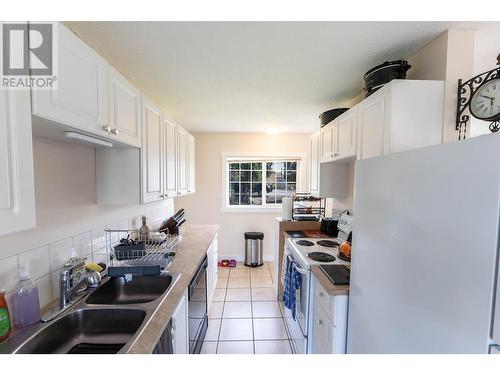 3766 Wetton Road, West Kelowna, BC - Indoor Photo Showing Kitchen With Double Sink