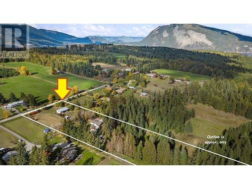 3360 40Th Street Ne, Salmon Arm, BC - 