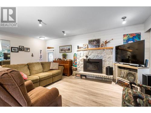 3360 40Th Street Ne, Salmon Arm, BC - Indoor Photo Showing Living Room With Fireplace