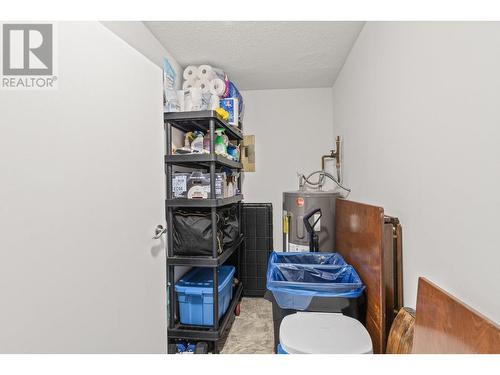 445 Holbrook Road W Unit# 16, Kelowna, BC - Indoor