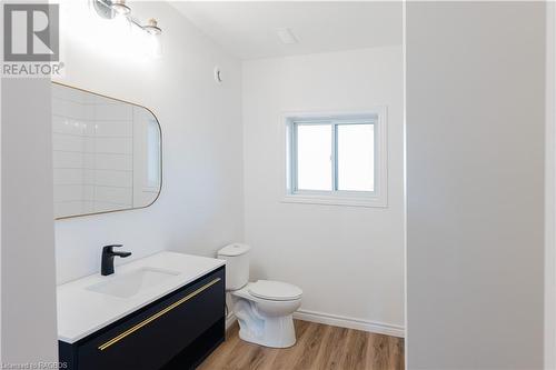 Modern design - 403 Northport Drive, Port Elgin, ON - Indoor Photo Showing Bathroom