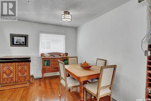 1833 Grant Drive, Regina, SK - Indoor Photo Showing Dining Room