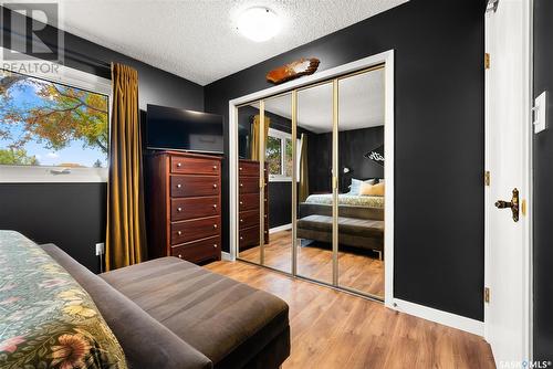 318 Rodenbush Drive, Regina, SK - Indoor Photo Showing Bedroom