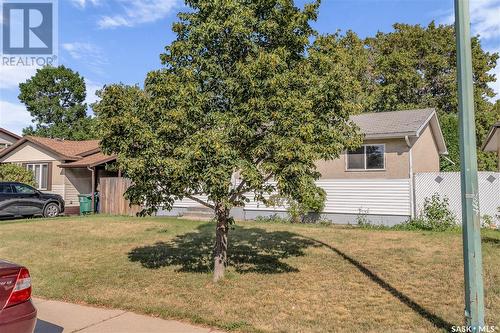 103 Mackie Crescent, Saskatoon, SK - Outdoor