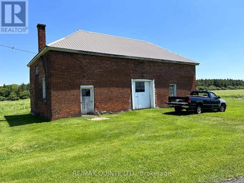 4184 Old Highway 2, Belleville, ON 