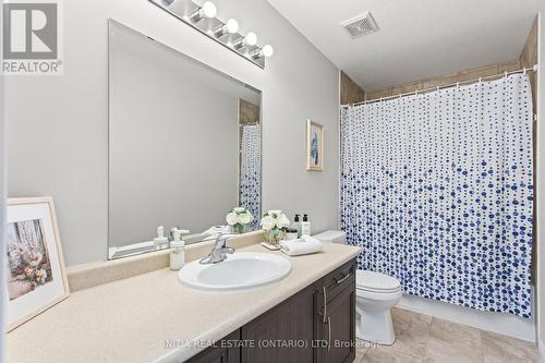 1931 Wateroak Drive, London, ON - Indoor Photo Showing Bathroom