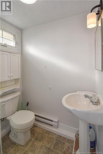 40 Portuaire Avenue, Grande-Anse, NB - Indoor Photo Showing Bathroom