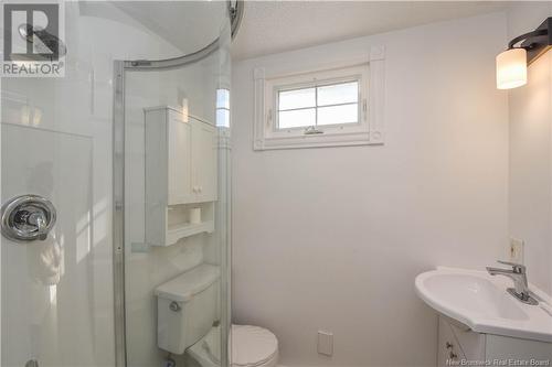 40 Portuaire Avenue, Grande-Anse, NB - Indoor Photo Showing Bathroom