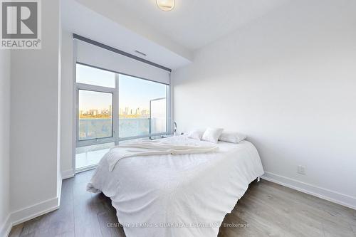 1538 - 25 Adra Grado Way, Toronto, ON - Indoor Photo Showing Bedroom