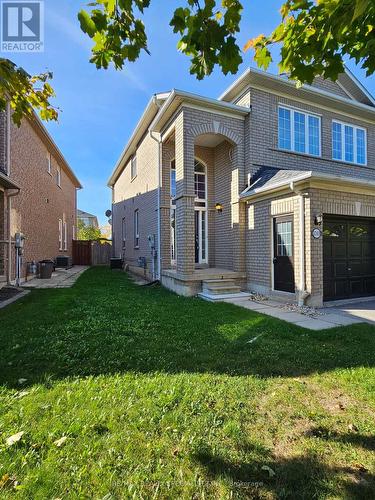 3369 Fountain Park Avenue, Mississauga, ON - Outdoor