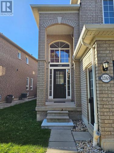 3369 Fountain Park Avenue, Mississauga, ON - Outdoor