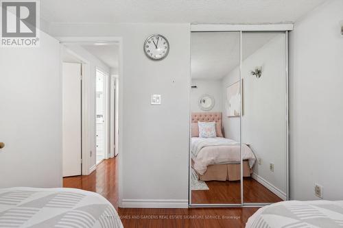 20 Scarfair Pathway, Toronto, ON - Indoor Photo Showing Bedroom