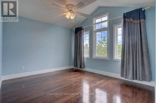 10 Thistledown Crescent, Whitby, ON - Indoor Photo Showing Other Room