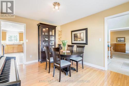 15 Fawn Crescent, Barrie, ON - Indoor Photo Showing Dining Room