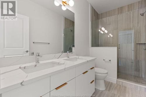 55 Callams Bay Crescent, Amherstburg, ON - Indoor Photo Showing Bathroom