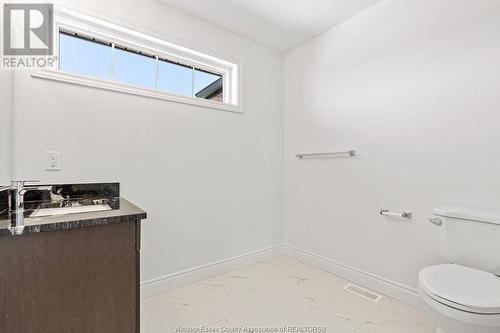 55 Callams Bay Crescent, Amherstburg, ON - Indoor Photo Showing Bathroom