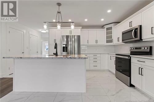 84 Warner Street, Moncton, NB - Indoor Photo Showing Kitchen With Upgraded Kitchen