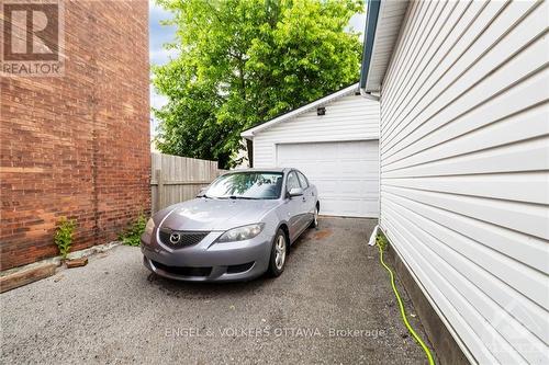 11 Melrose Avenue, Ottawa, ON - Outdoor With Exterior