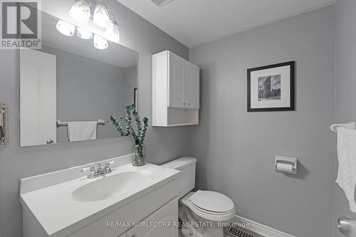 74 Waterbury Street, Caledon, ON - Indoor Photo Showing Bathroom