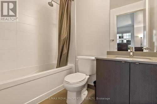 B201 - 5240 Dundas Street W, Burlington, ON - Indoor Photo Showing Bathroom