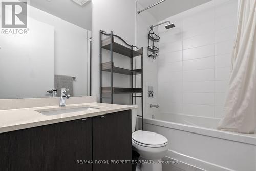 B201 - 5240 Dundas Street W, Burlington, ON - Indoor Photo Showing Bathroom