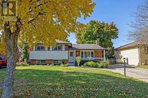 369 Valleyview Avenue, London, ON - Outdoor With Facade