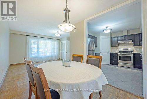 369 Valleyview Avenue, London, ON - Indoor Photo Showing Dining Room