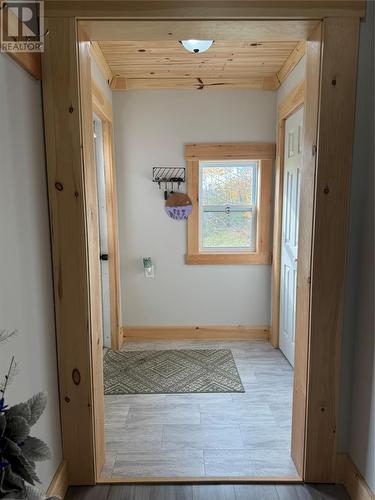 84 Main Street, Browns Arm, NL - Indoor Photo Showing Other Room