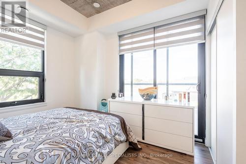 209 - 7 Erie Avenue, Brantford, ON - Indoor Photo Showing Bedroom