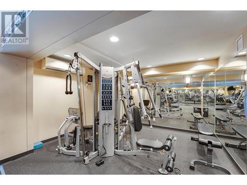 1075 Sunset Drive Unit# 505, Kelowna, BC - Indoor Photo Showing Gym Room