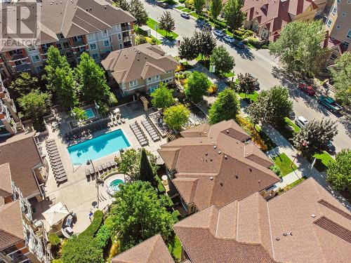 1075 Sunset Drive Unit# 505, Kelowna, BC - Outdoor With In Ground Pool