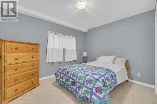 5199 Cobble Crescent, Kelowna, BC - Indoor Photo Showing Bedroom