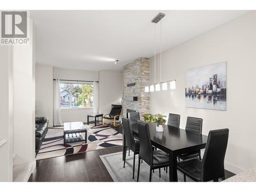 600 Sherwood Road Unit# 13, Kelowna, BC - Indoor Photo Showing Dining Room