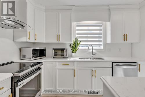 26 Riverside Trail, Trent Hills, ON - Indoor Photo Showing Kitchen With Double Sink