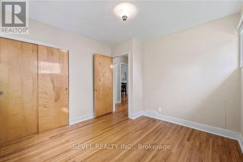 6456 Burdette Drive, Niagara Falls, ON - Indoor Photo Showing Other Room