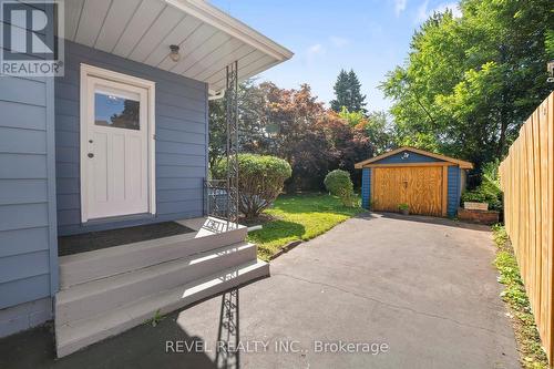 6456 Burdette Drive, Niagara Falls, ON - Outdoor