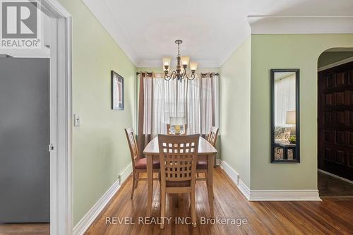 6456 Burdette Drive, Niagara Falls, ON - Indoor Photo Showing Dining Room