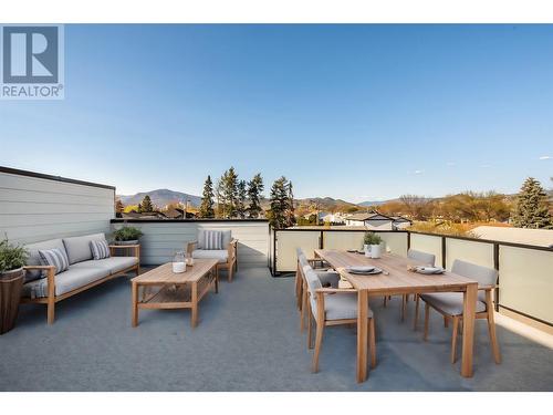 857 Kinnear Court, Kelowna, BC - Outdoor With Deck Patio Veranda