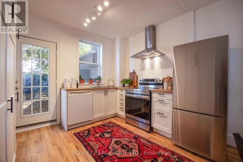 42 Everett Crescent, Toronto, ON - Indoor Photo Showing Kitchen