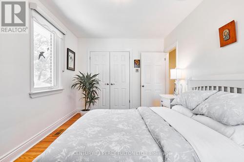 31 Windsor Drive, Ajax, ON - Indoor Photo Showing Bedroom